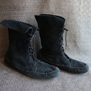 Minnetonka Moccasins